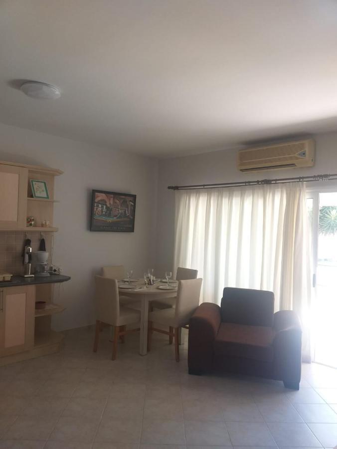 Boheme B6 Sunrise Beach Gastria Exterior photo