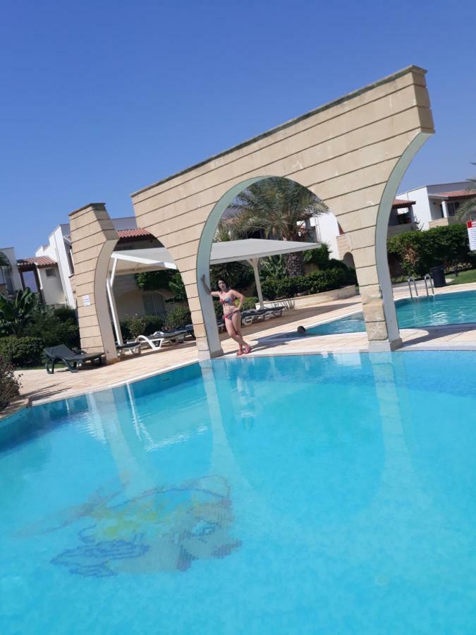 Boheme B6 Sunrise Beach Gastria Exterior photo