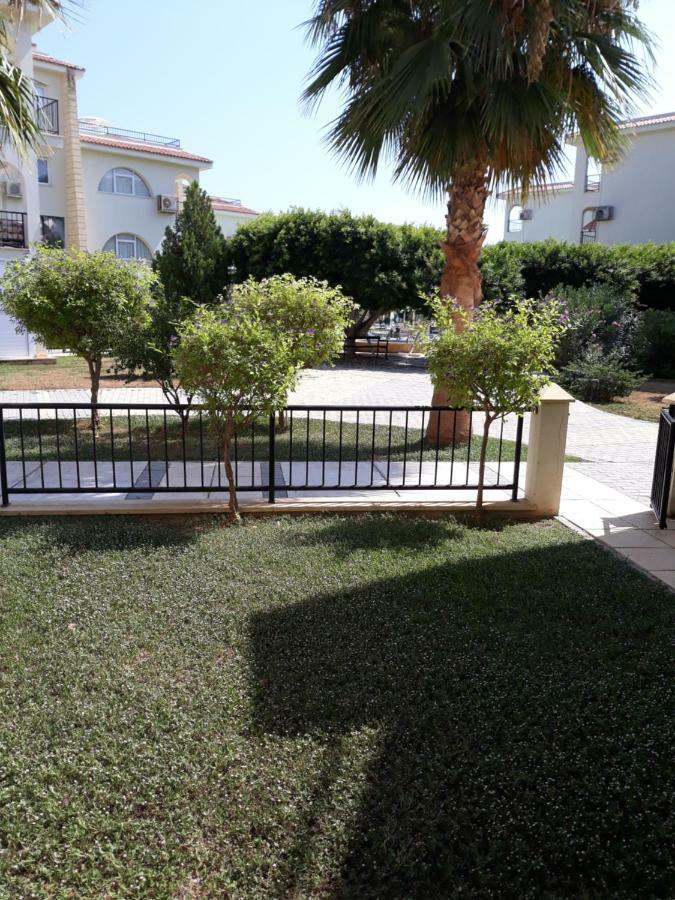 Boheme B6 Sunrise Beach Gastria Exterior photo